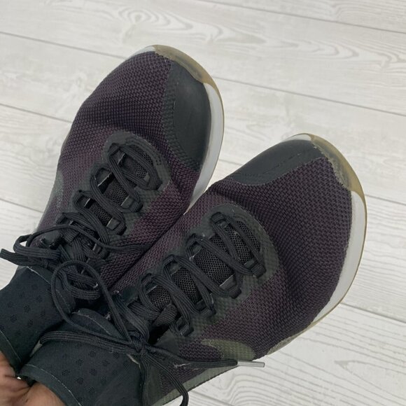 Nike Air Zoom Strong 2 Metallic Black - Picture 5 of 9